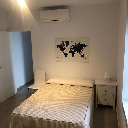 Apartamento Gran Teatro Falla-La Caleta كاديز المظهر الخارجي الصورة