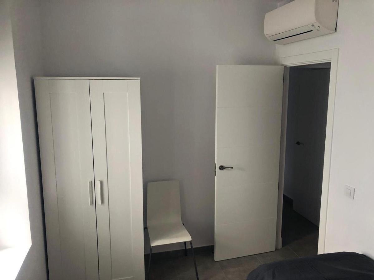 Apartamento Gran Teatro Falla-La Caleta كاديز المظهر الخارجي الصورة